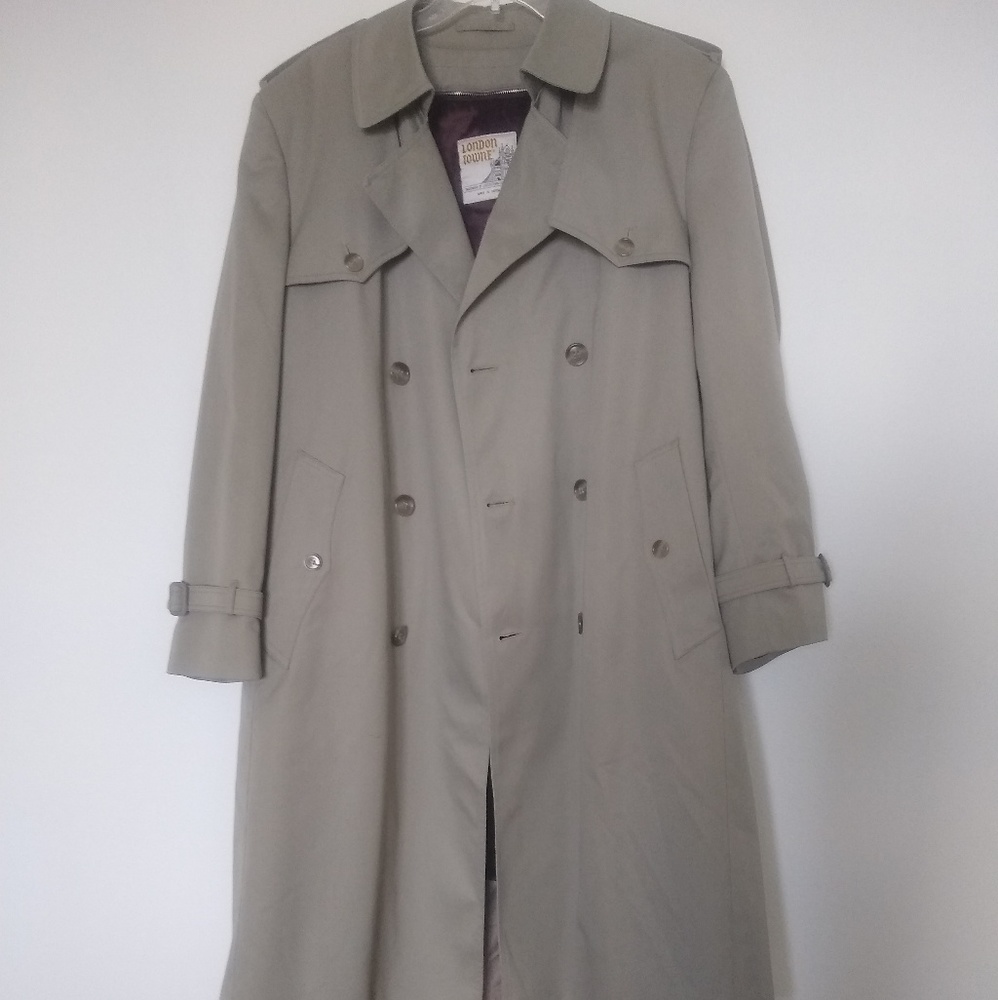 London Fog Towne double breasted belted trench removable faux fur liner